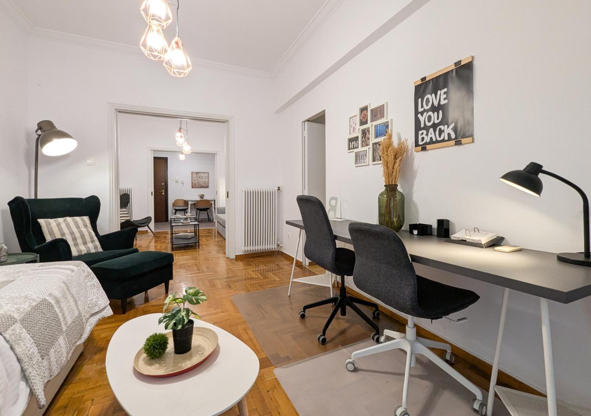 Spacious Apt For 5 Guests Next To Acropolis&Metro Афины Экстерьер фото