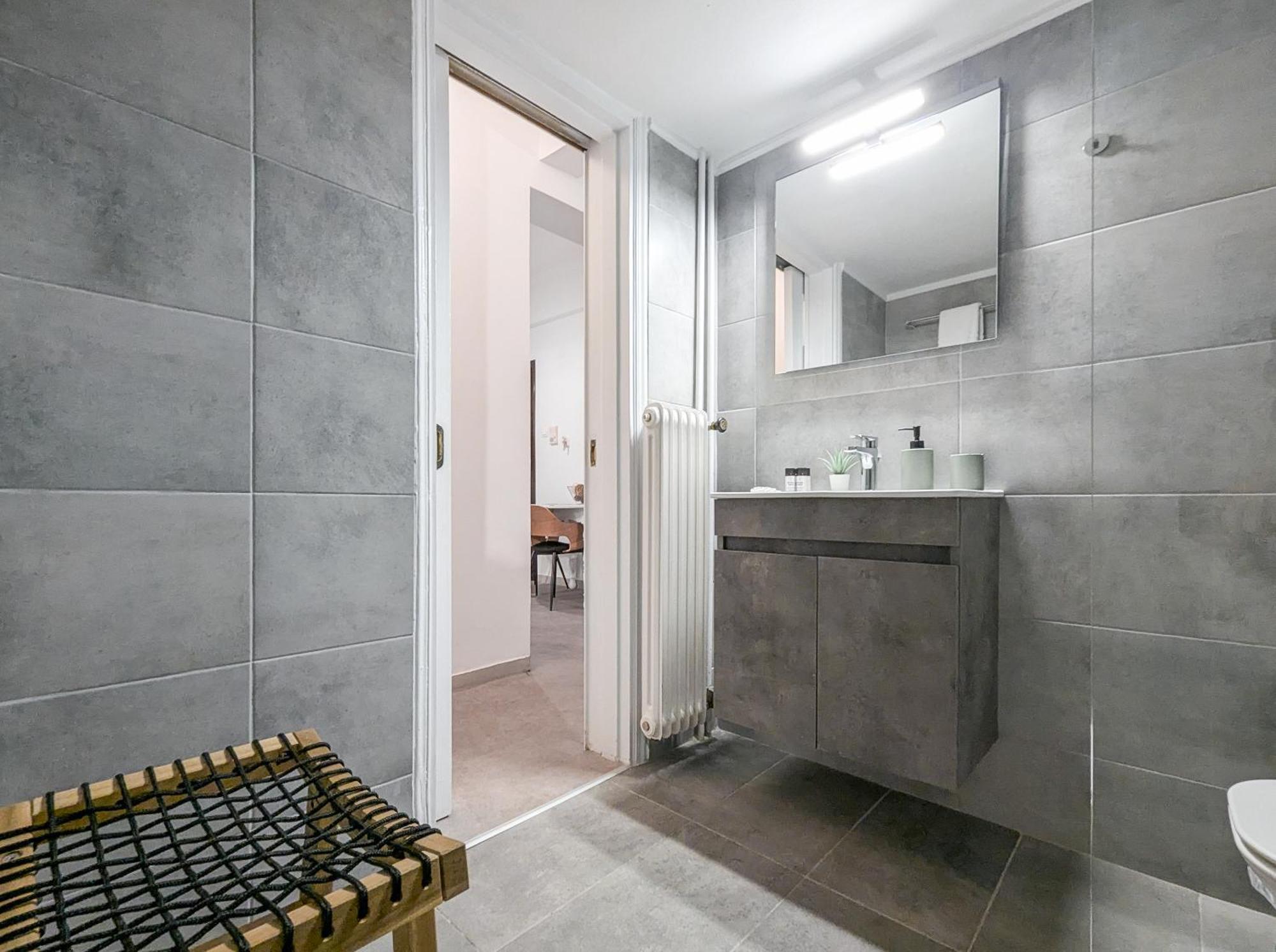Spacious Apt For 5 Guests Next To Acropolis&Metro Афины Экстерьер фото