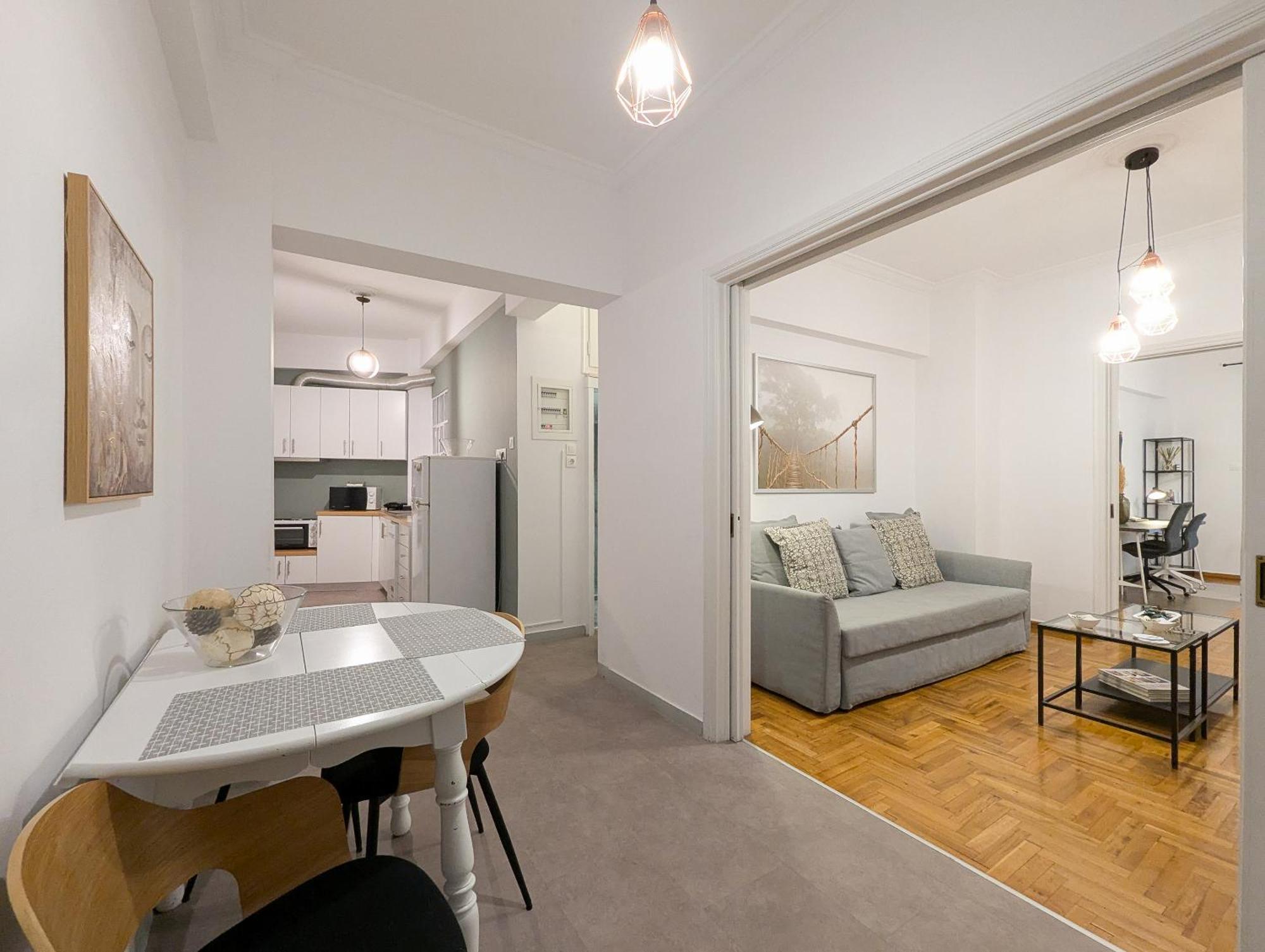 Spacious Apt For 5 Guests Next To Acropolis&Metro Афины Экстерьер фото
